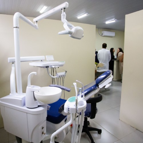 Prefeitura de Volta Redonda entrega nova clínica odontológica a moradores do Açude